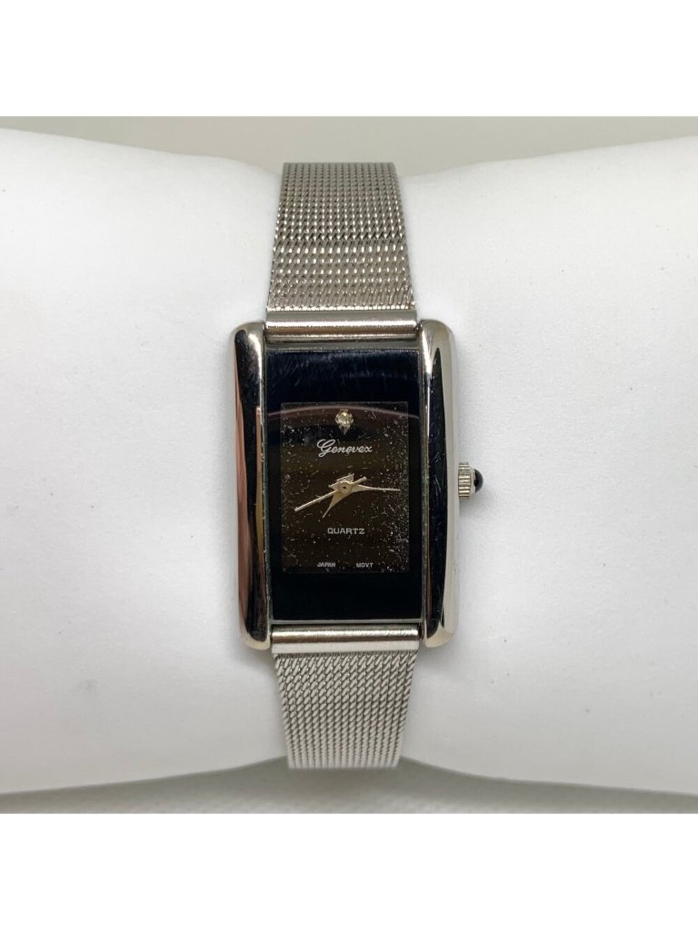 Vintage Genevex women’s watch silver tone black dial 21mm mesh band running